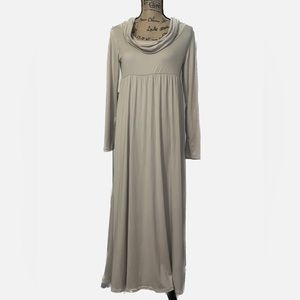 Mother Bee Maternity Dress Small Cappuccino color off the shoulder look!